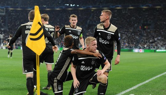  国际米兰逆转战胜尤文图斯，终结对手连胜纪录  