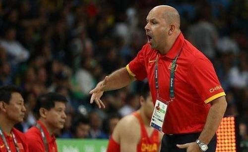  维罗纳铁血防守，蒙扎攻坚受挫痛失好局  